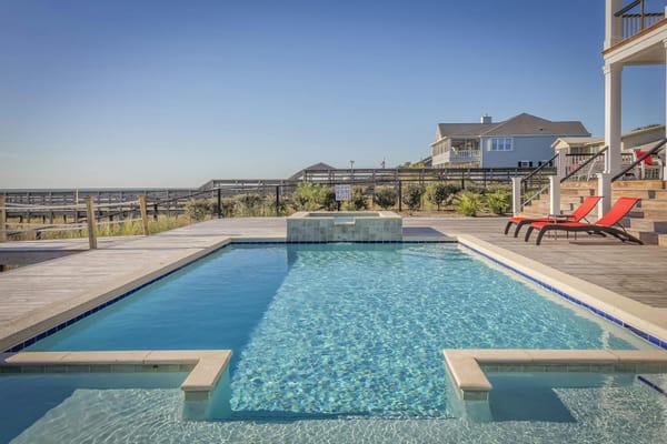 7 Ways to Make Your Pool Business Website Shine